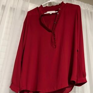Loft MP Burgundy classy top